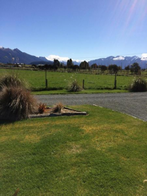 Acheron Cottages, Manapouri